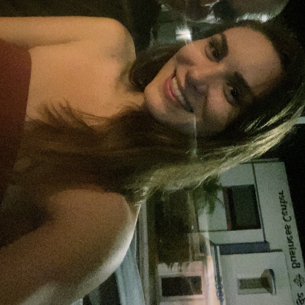 Meet your Posher, Tori